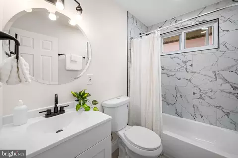4577 Derby Manor Dr, Baltimore, MD 21215 photo 16