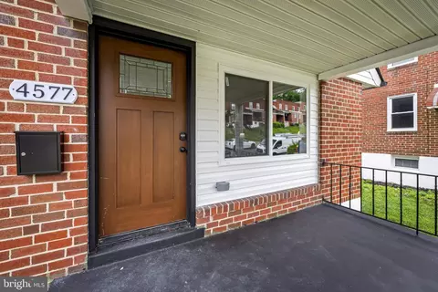 4577 Derby Manor Dr, Baltimore, MD 21215 photo 4
