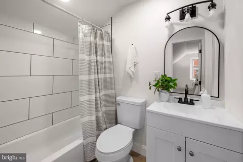 4577 Derby Manor Dr, Baltimore, MD 21215 photo 30