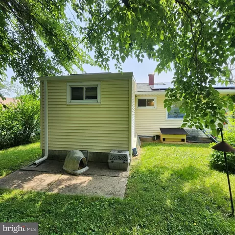 5508 Mayview Ave, Baltimore, MD 21206 photo 1