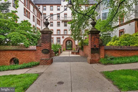 6 Upland Rd #F2, Baltimore, MD 21210 photo 28