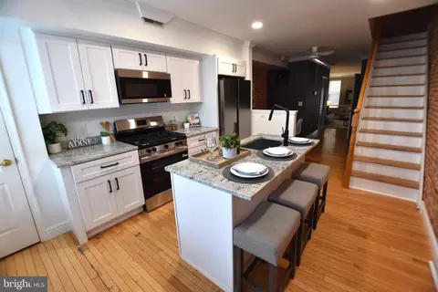 2902 Hudson St, Baltimore, MD 21224