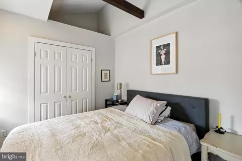 Bedroom - 916 William St, Baltimore, MD 21230 photo 1 of 6