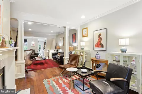 Entry Way - 916 William St, Baltimore, MD 21230 photo 3 of 4