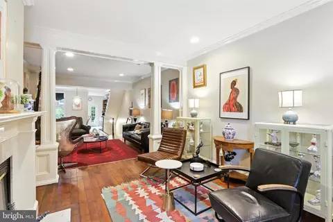 Entry Way - 916 William St, Baltimore, MD 21230 photo 2 of 4