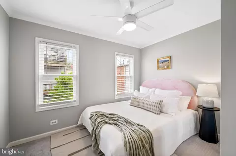 Bedroom - 809 Mangold St, Baltimore, MD 21230 photo 1 of 5