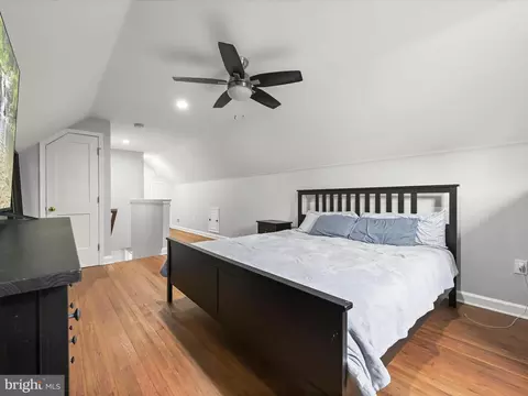 Bedroom - 5407 Pembroke Ave, Baltimore, MD 21206 photo 3 of 7
