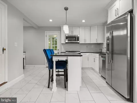 Kitchen - 5407 Pembroke Ave, Baltimore, MD 21206 photo 2 of 5