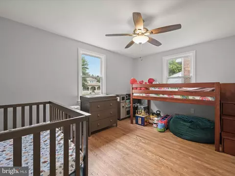 Bedroom - 5407 Pembroke Ave, Baltimore, MD 21206 photo 6 of 7