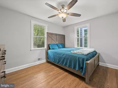 Bedroom - 5407 Pembroke Ave, Baltimore, MD 21206 photo 4 of 7