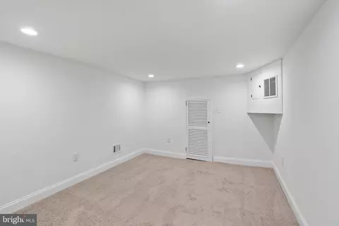433 Robinson St, Baltimore, MD 21224 photo 25