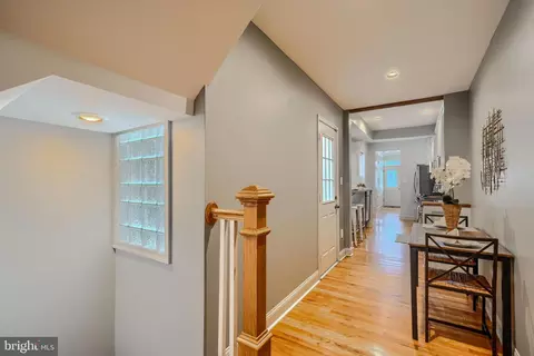 12 S Castle St, Baltimore, MD 21231 photo 7