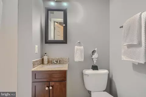 12 S Castle St, Baltimore, MD 21231 photo 14