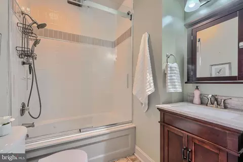 12 S Castle St, Baltimore, MD 21231 photo 19