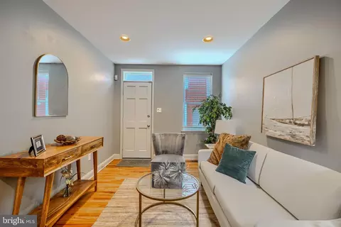 12 S Castle St, Baltimore, MD 21231 photo 5