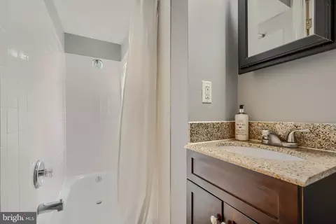 12 S Castle St, Baltimore, MD 21231 photo 23