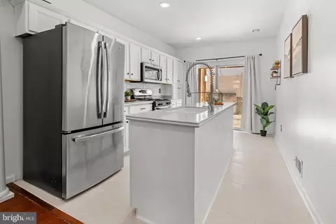 Other - 823 S Decker Ave, Baltimore, MD 21224 photo 3 of 8