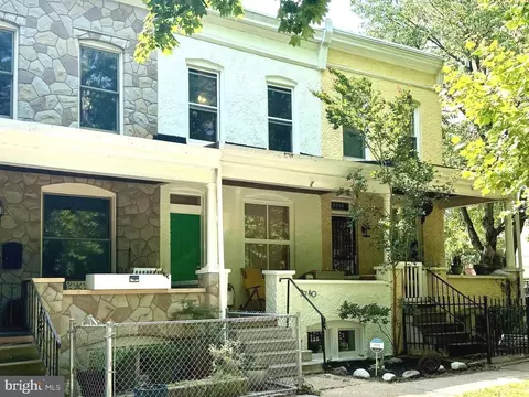 3740 Chestnut Ave, Baltimore, MD 21211