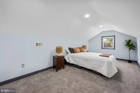 Bedroom - 3714 W Cold Spring Ln, Baltimore, MD 21215 photo 4 of 6