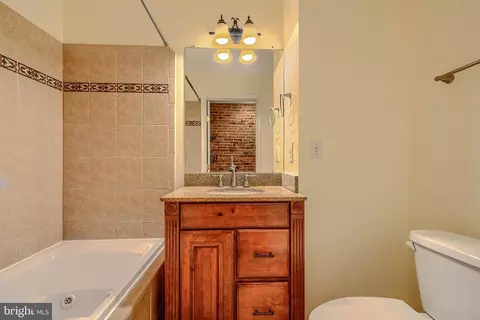 1413 Hull St, Baltimore, MD 21230 photo 23