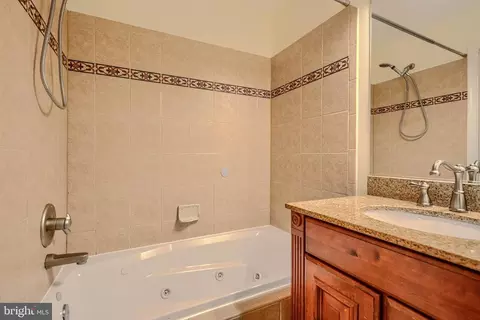 1413 Hull St, Baltimore, MD 21230 photo 24