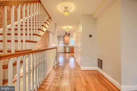 1413 Hull St, Baltimore, MD 21230 photo 8