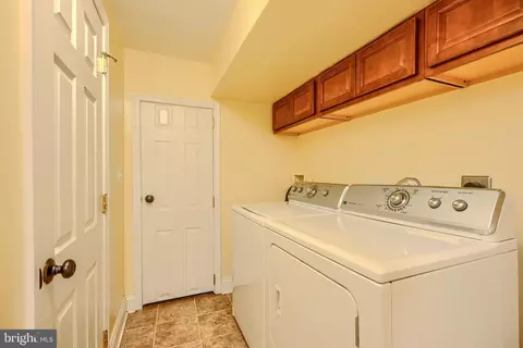 1413 Hull St, Baltimore, MD 21230 photo 29