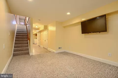 1413 Hull St, Baltimore, MD 21230 photo 25