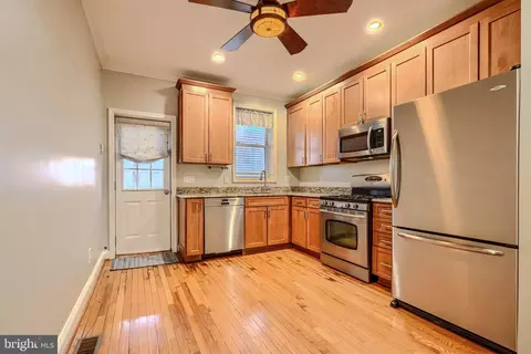 1413 Hull St, Baltimore, MD 21230