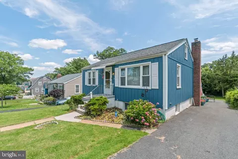 4433 Forest View Ave, Baltimore, MD 21206