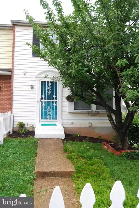 2400 Ridgely St, Baltimore, MD 21230