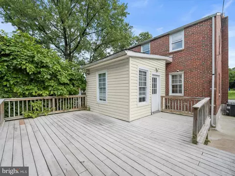 Exterior - 2210 Echodale Ave, Baltimore, MD 21214 photo 5 of 7