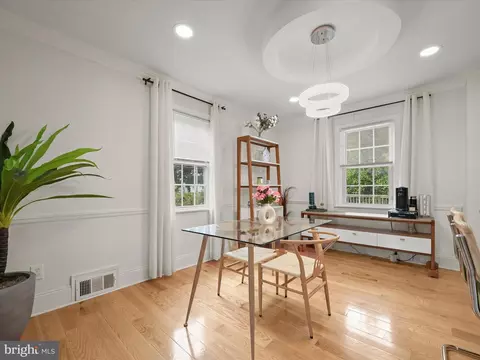 Dining - 2210 Echodale Ave, Baltimore, MD 21214 photo 2 of 3