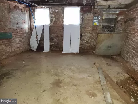 1703 Baker St, Baltimore, MD 21217 photo 24