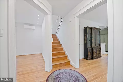 1104 Argonne Dr, Baltimore, MD 21218 photo 4