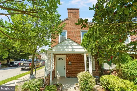 700 E 35th St, Baltimore, MD 21218
