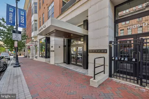 1209 N Charles St #409, Baltimore, MD 21201
