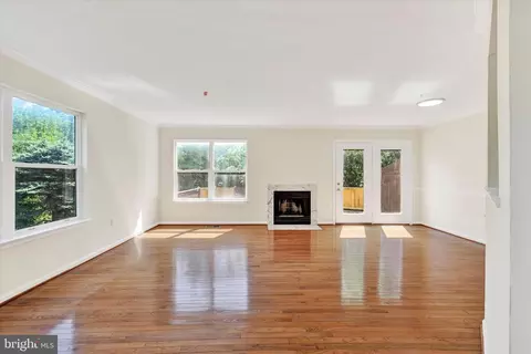 Living - 5247 Downing Rd, Baltimore, MD 21212 photo 1 of 6