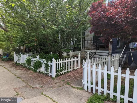 Exterior - 3208 Chestnut Ave, Baltimore, MD 21211 photo 1 of 14