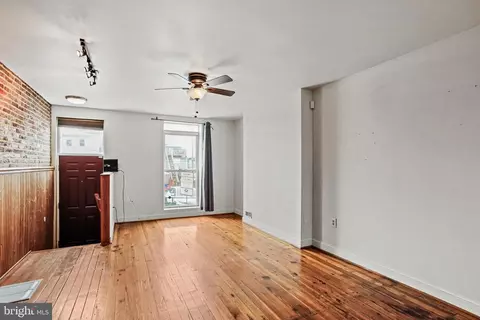 Living - 108 Birckhead St, Baltimore, MD 21230 photo 3 of 6
