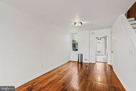 Living - 108 Birckhead St, Baltimore, MD 21230 photo 4 of 6