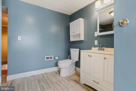 Bath - 108 Birckhead St, Baltimore, MD 21230 photo 2 of 2