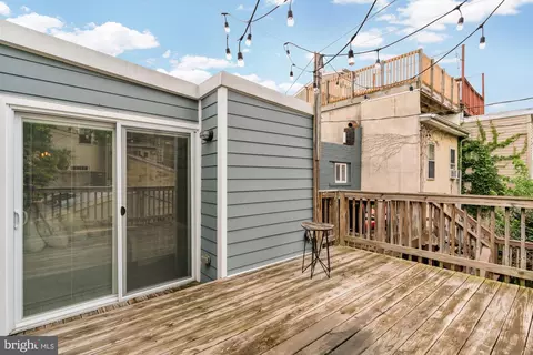 304 S Chapel St, Baltimore, MD 21231 photo 32