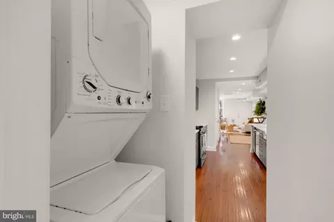304 S Chapel St, Baltimore, MD 21231 photo 17