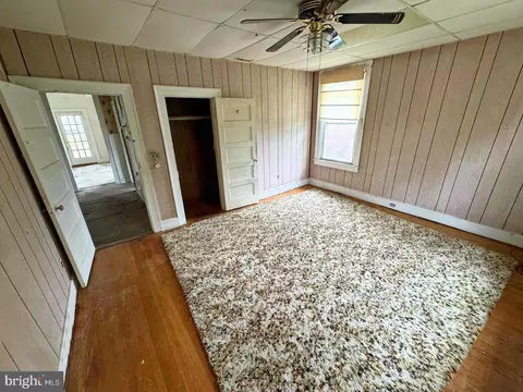 Bedroom - 2805 Oakley Ave, Baltimore, MD 21215 photo 4 of 5