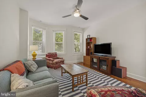 Living - 3301 Beech Ave, Baltimore, MD 21211 photo 3 of 3