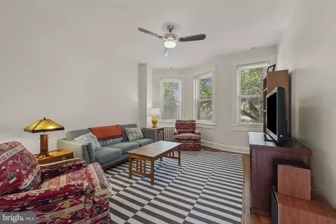 Living - 3301 Beech Ave, Baltimore, MD 21211 photo 2 of 3