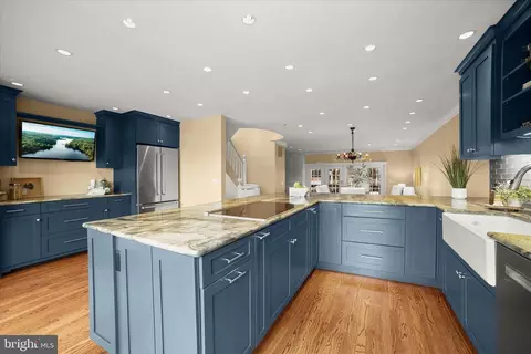 Kitchen - 928 Fell St, Baltimore, MD 21231 photo 8 of 11