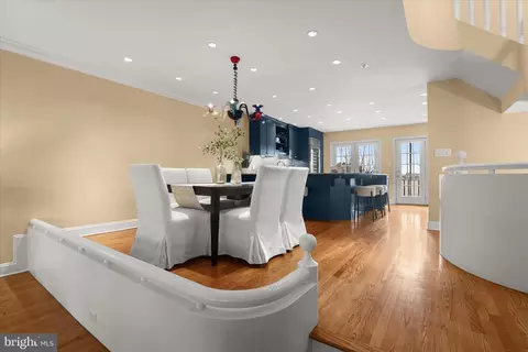 Dining - 928 Fell St, Baltimore, MD 21231 photo 3 of 4