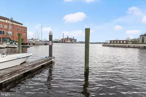 View/Area - 928 Fell St, Baltimore, MD 21231 photo 1 of 25